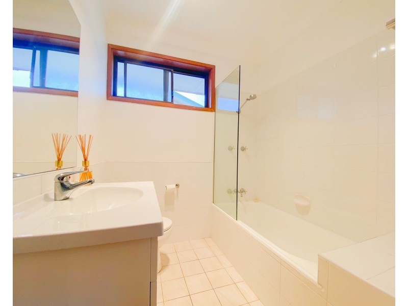 24 Wallis Street, East Maitland NSW 2323