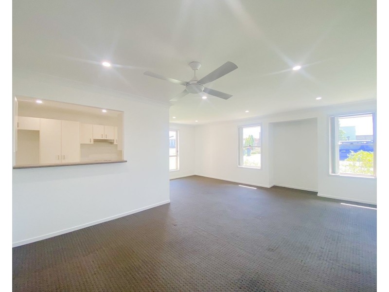 8 Ruby Road, Rutherford NSW 2320