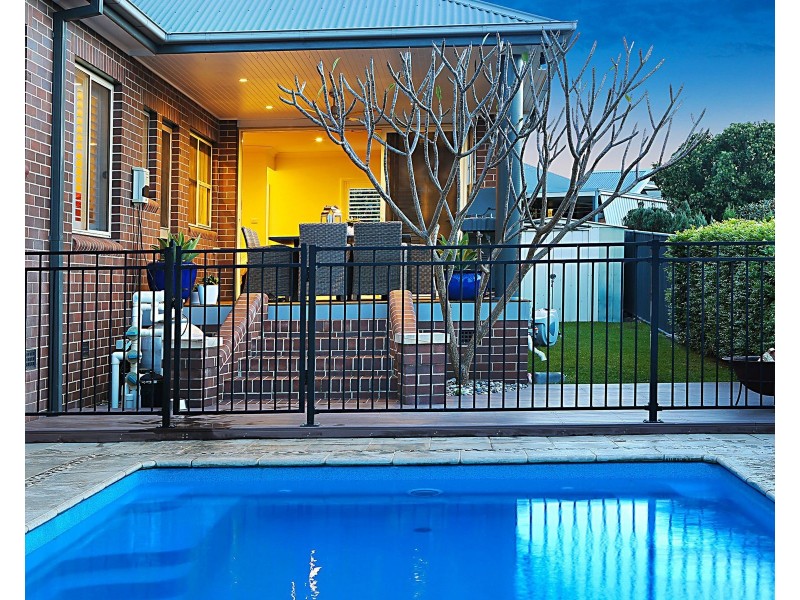 5 Amber Grove, Bolwarra Heights NSW 2320