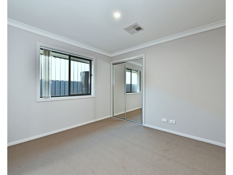 4 Ridgeview Drive, Cliftleigh NSW 2321