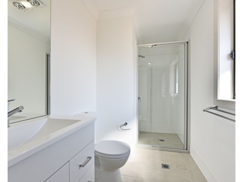 4 Ridgeview Drive, Cliftleigh NSW 2321