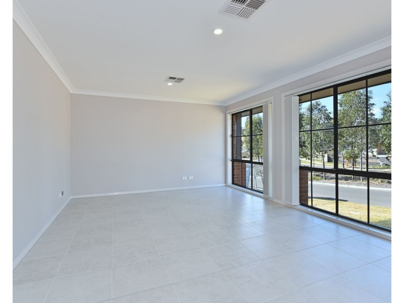 4 Ridgeview Drive, Cliftleigh NSW 2321
