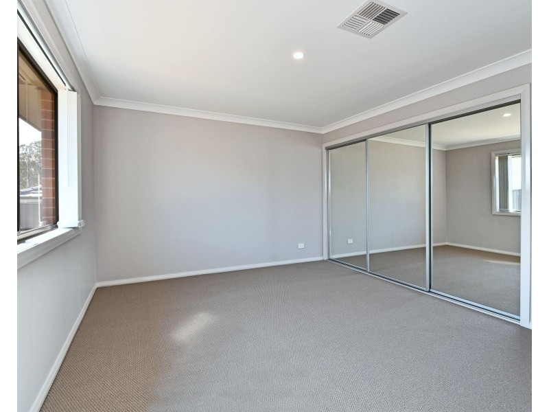4 Ridgeview Drive, Cliftleigh NSW 2321