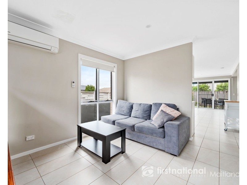 1/51 Warbler Avenue, Aberglasslyn NSW 2320