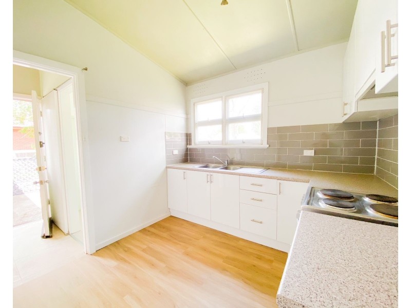 1/53 Belmore Road, Lorn NSW 2320