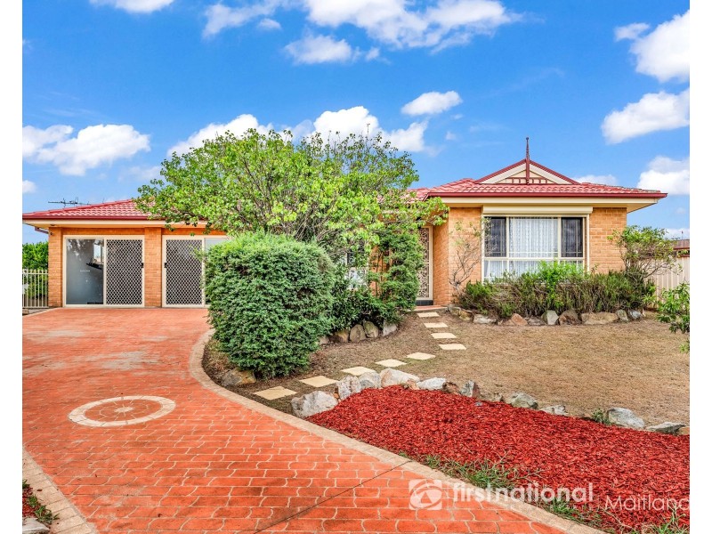 11 Easton Close, Rutherford NSW 2320