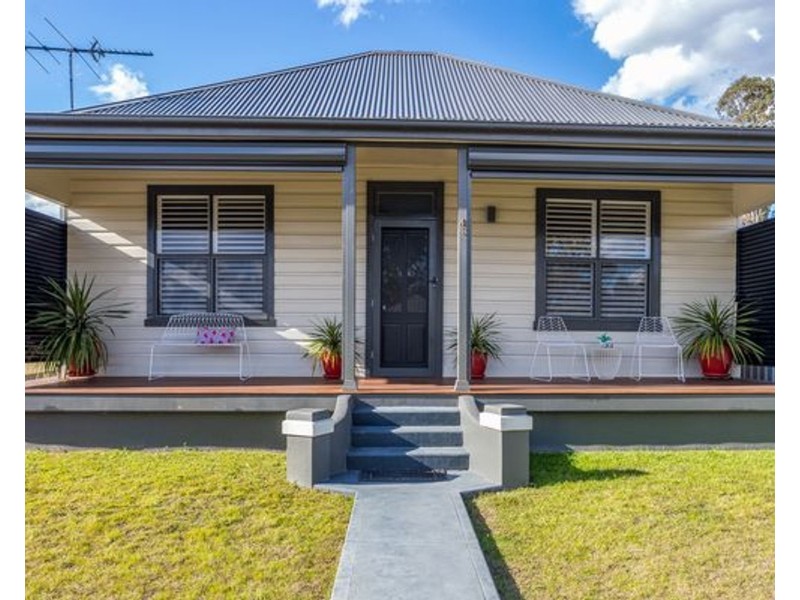 43 Branxton Street, Greta NSW 2334