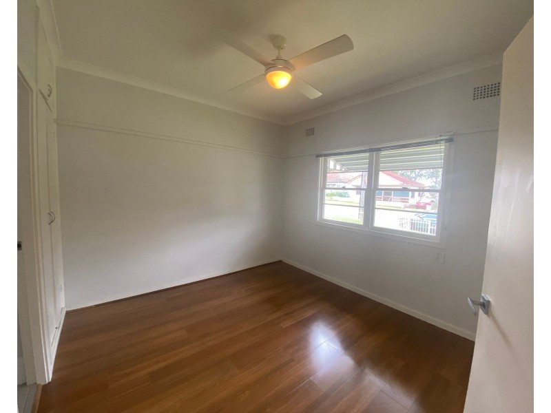 82B Gillies Street, Rutherford NSW 2320