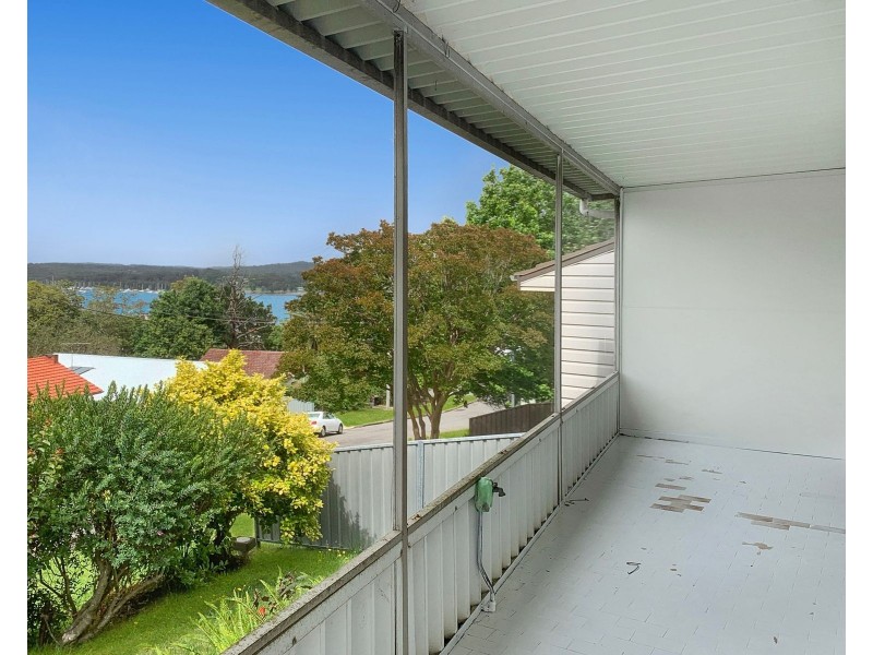 9 Quarry Road, Speers Point NSW 2284