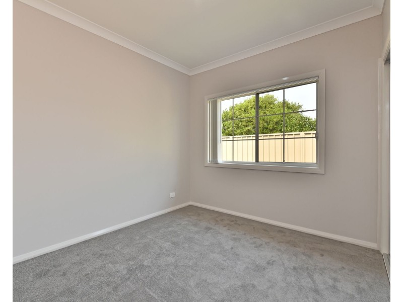 2/4 Heddon Street, Kurri Kurri NSW 2327