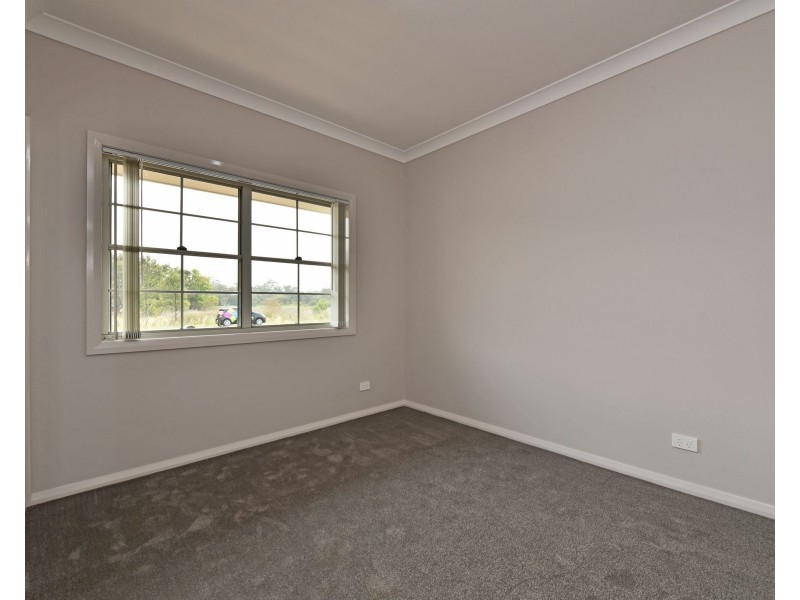 2/4 Heddon Street, Kurri Kurri NSW 2327