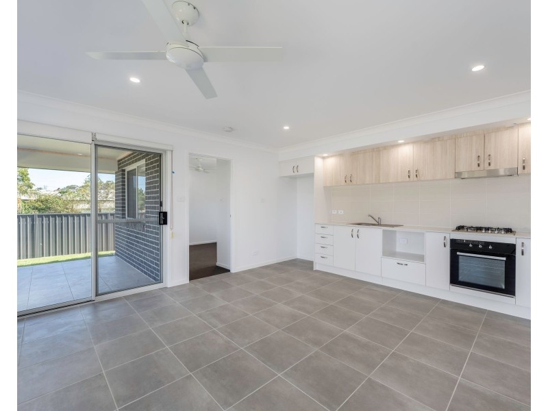 2/40A Nelson Street, Greta NSW 2334
