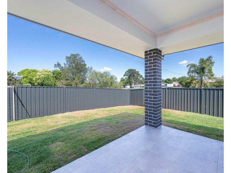 2/40A Nelson Street, Greta NSW 2334