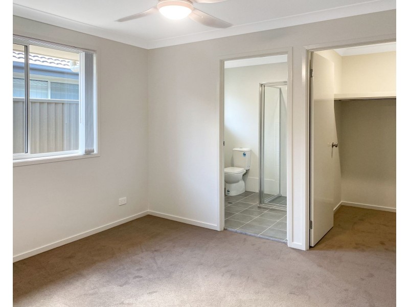 12 Malbec Street, Cliftleigh NSW 2321