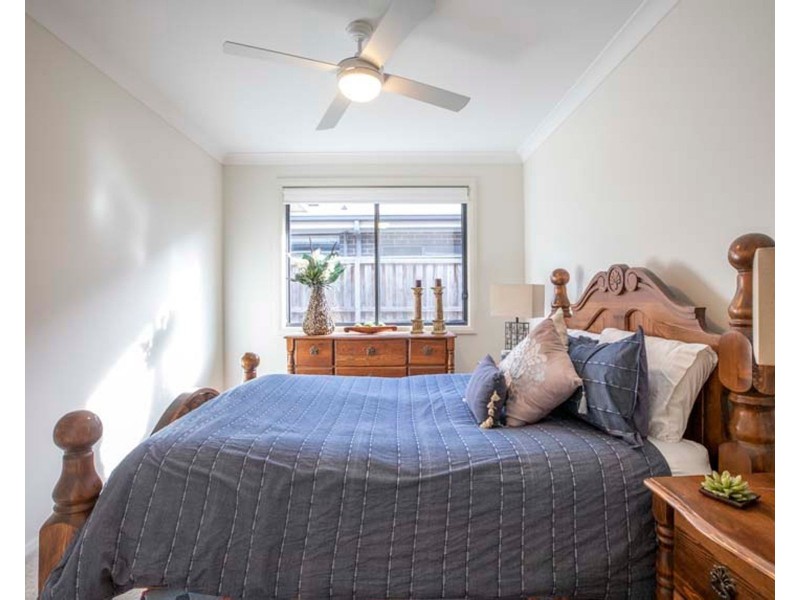 8 Grasshawk Drive, Chisholm NSW 2322