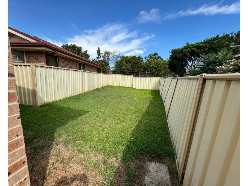 2/14 Justine Parade, Rutherford NSW 2320