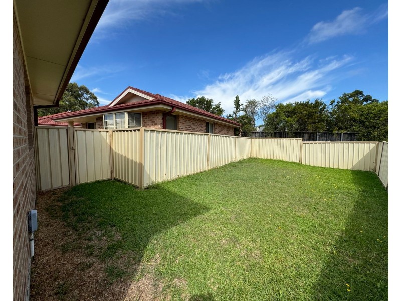 2/14 Justine Parade, Rutherford NSW 2320