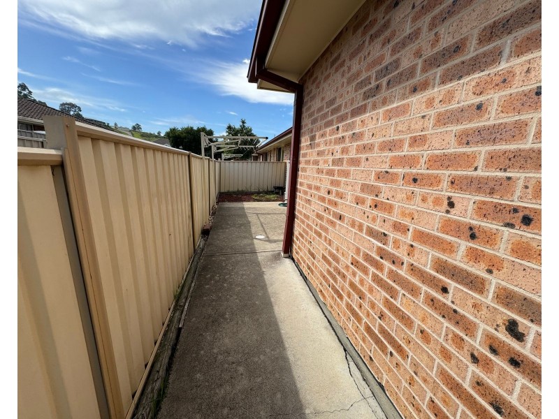 2/14 Justine Parade, Rutherford NSW 2320