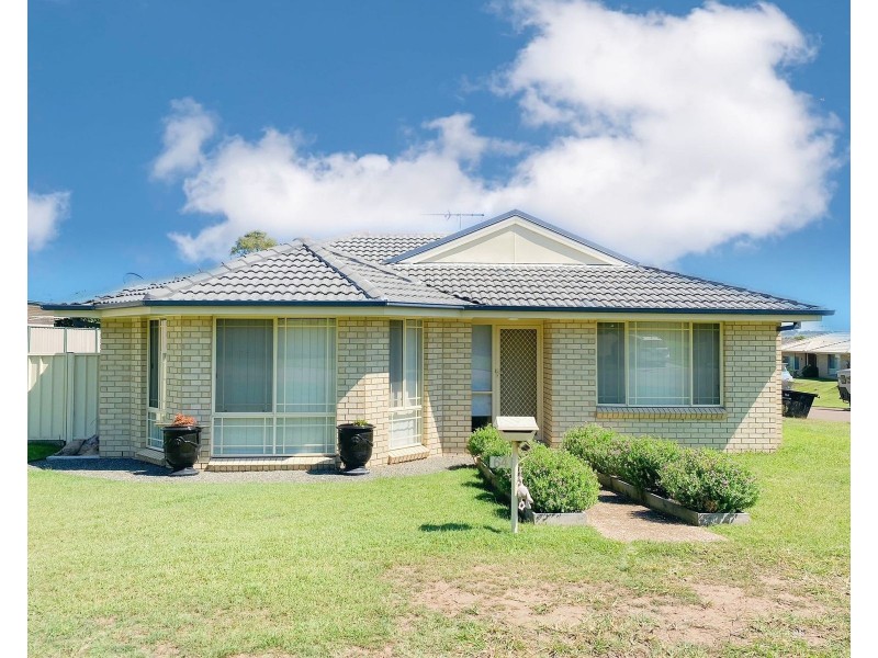 64 Richard Road, Rutherford NSW 2320