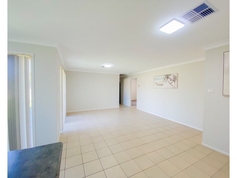 64 Richard Road, Rutherford NSW 2320