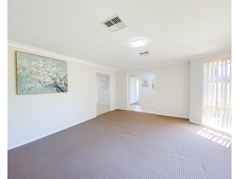 64 Richard Road, Rutherford NSW 2320