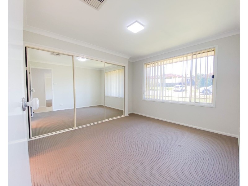 64 Richard Road, Rutherford NSW 2320