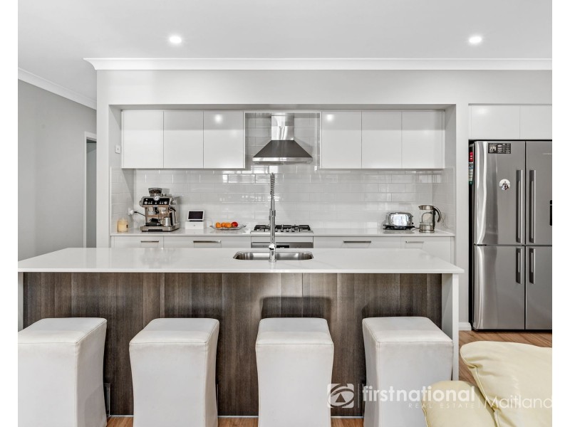 19 Riverside Street, Bolwarra NSW 2320