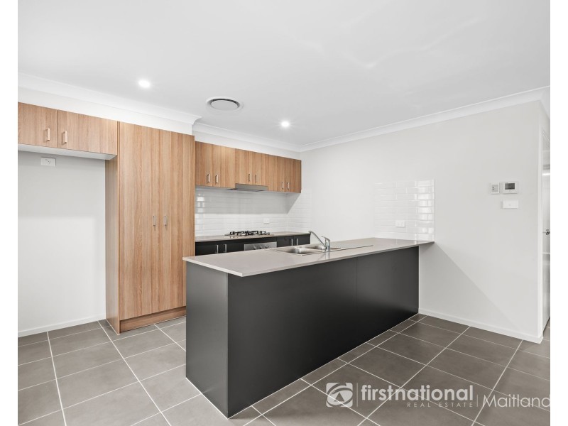 5 Beryl Drive, Rutherford NSW 2320