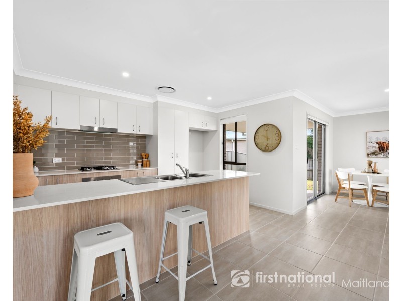 7 Beryl Drive, Rutherford NSW 2320