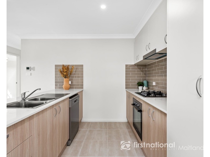 7 Beryl Drive, Rutherford NSW 2320
