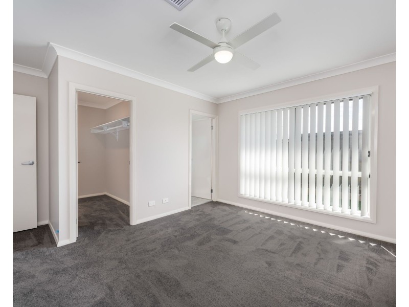 17 Hilltop Grove, Cliftleigh NSW 2321