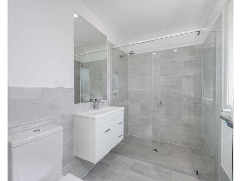 17 Hilltop Grove, Cliftleigh NSW 2321
