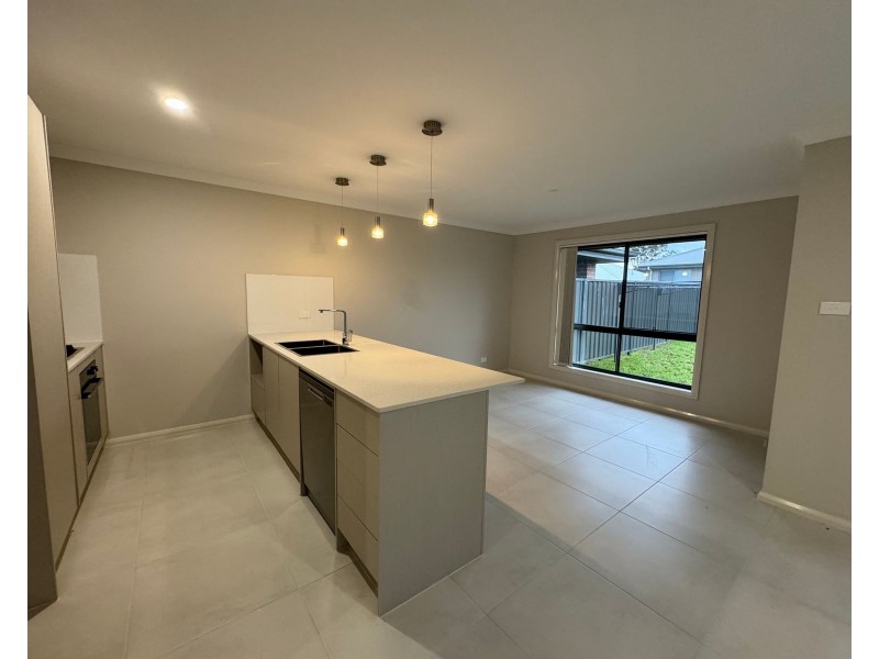 2/7 Quintero Close, Heddon Greta NSW 2321
