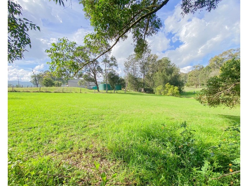 1230 Paterson Road, Duns Creek NSW 2321