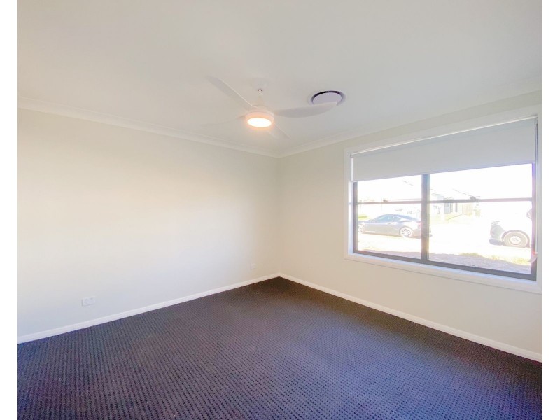12 Gregory Road, Lochinvar NSW 2321