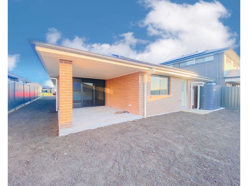 12 Gregory Road, Lochinvar NSW 2321