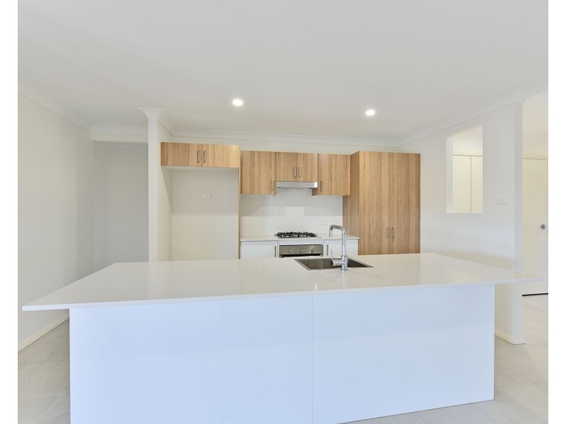 10 Corvina Circuit, Cliftleigh NSW 2321