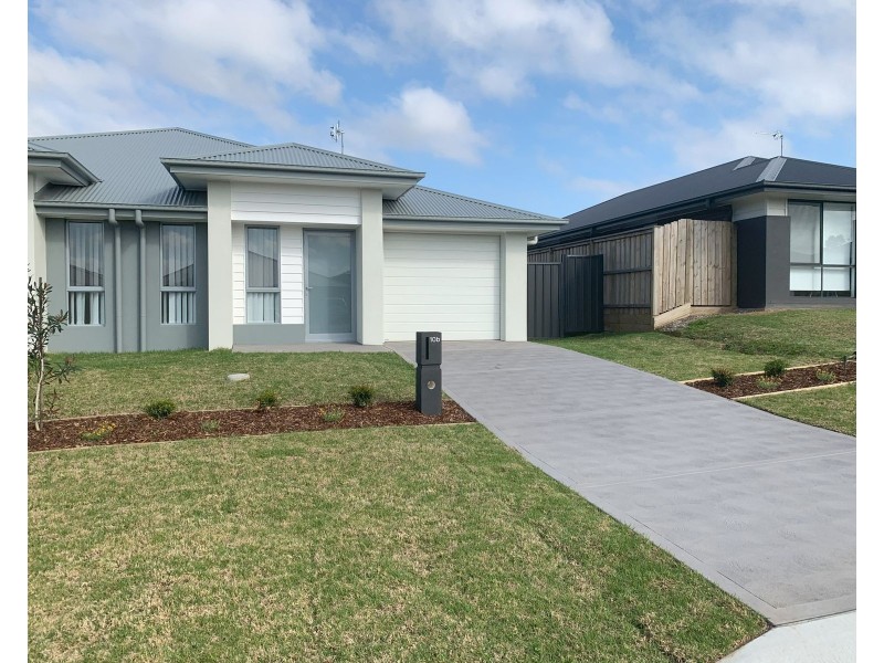 10B Harlington Avenue, Farley NSW 2320