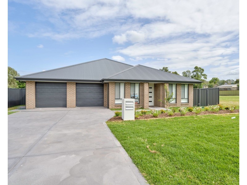 2/40D Nelson Street, Greta NSW 2334