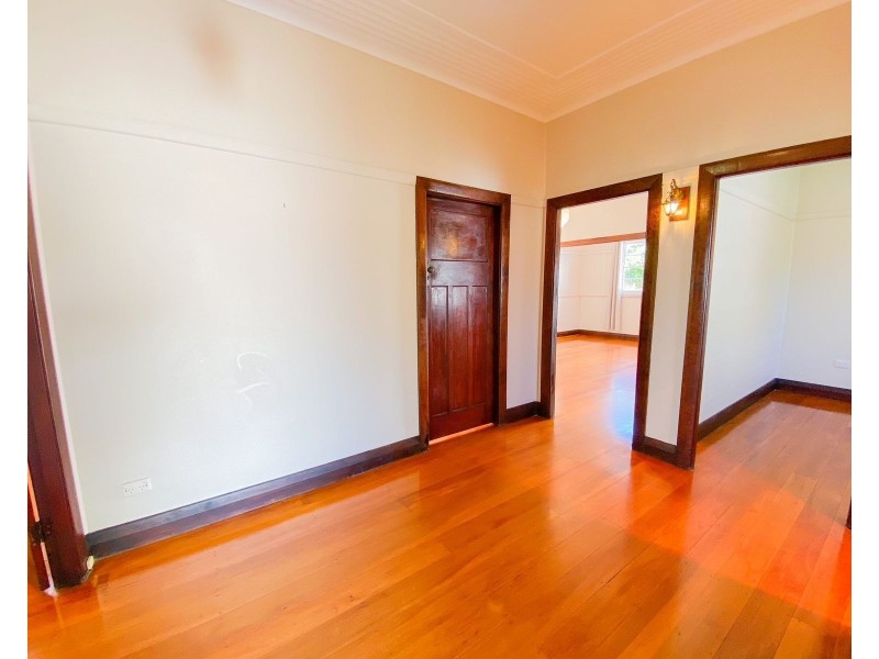 146 George Street, East Maitland NSW 2323