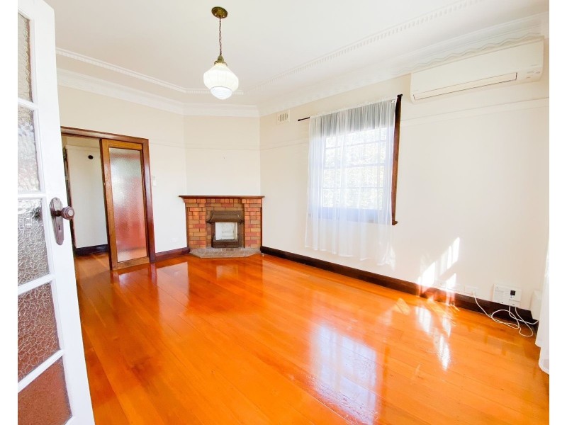 146 George Street, East Maitland NSW 2323