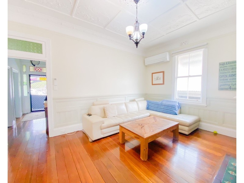 70 Lee Street, Maitland NSW 2320