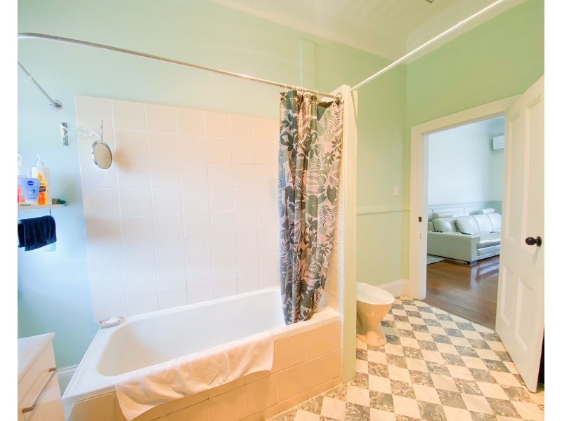 70 Lee Street, Maitland NSW 2320