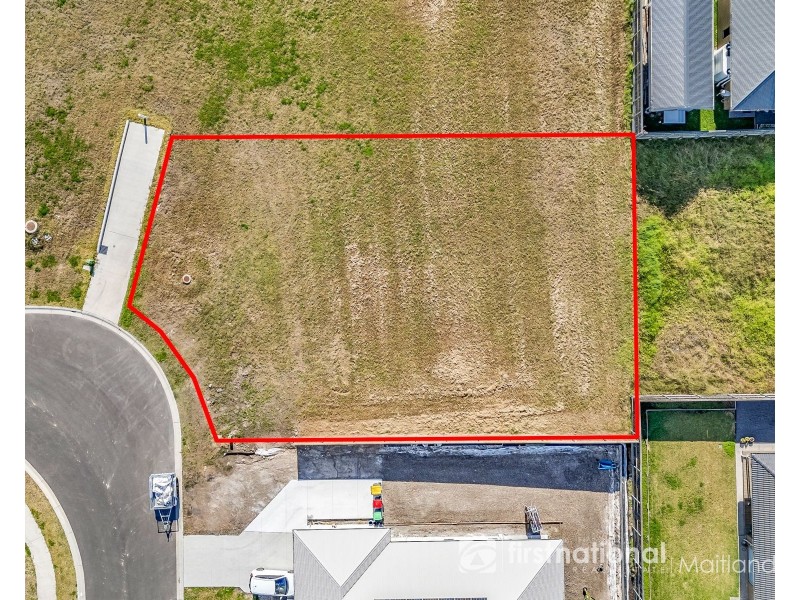 11 Sage Crescent, Chisholm NSW 2322