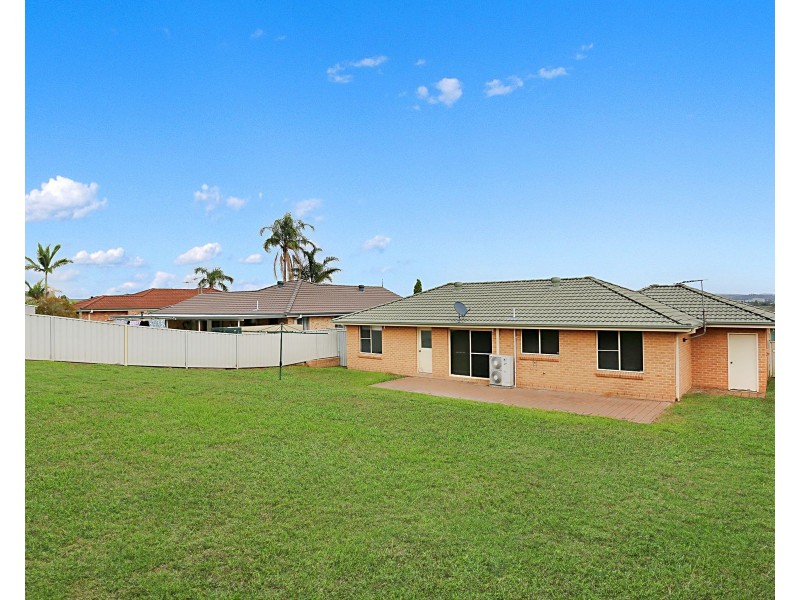 51 Denton Park Drive, Rutherford NSW 2320