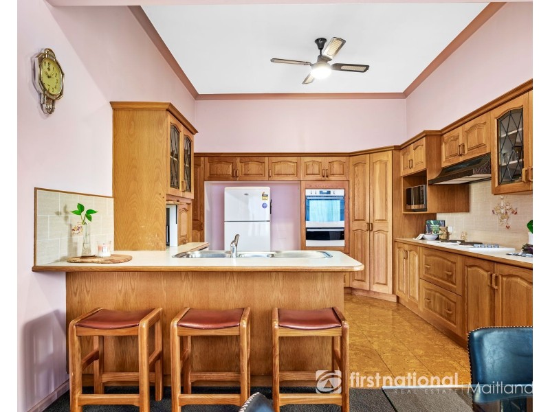 41 Largs Avenue, Largs NSW 2320
