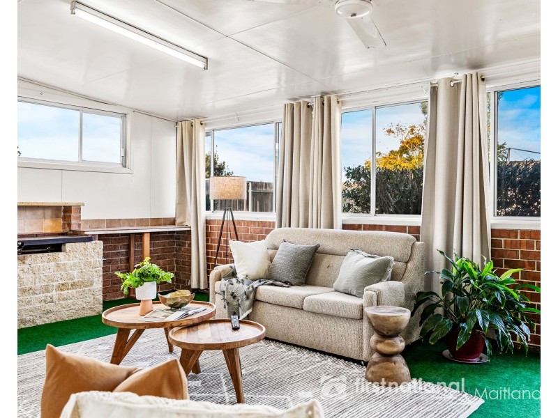 41 Largs Avenue, Largs NSW 2320