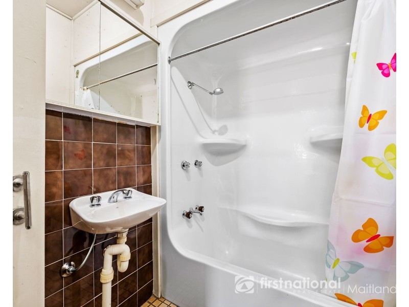 41 Largs Avenue, Largs NSW 2320