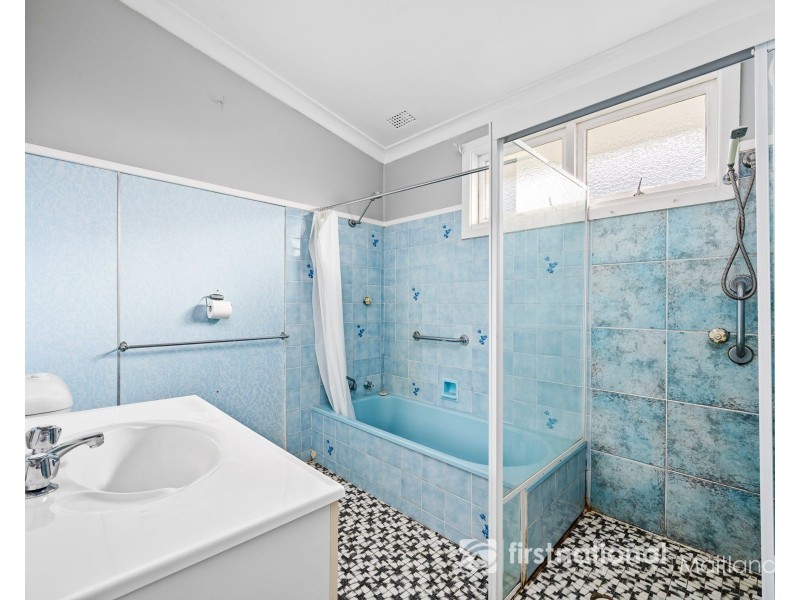 35 Greta Street, Telarah NSW 2320