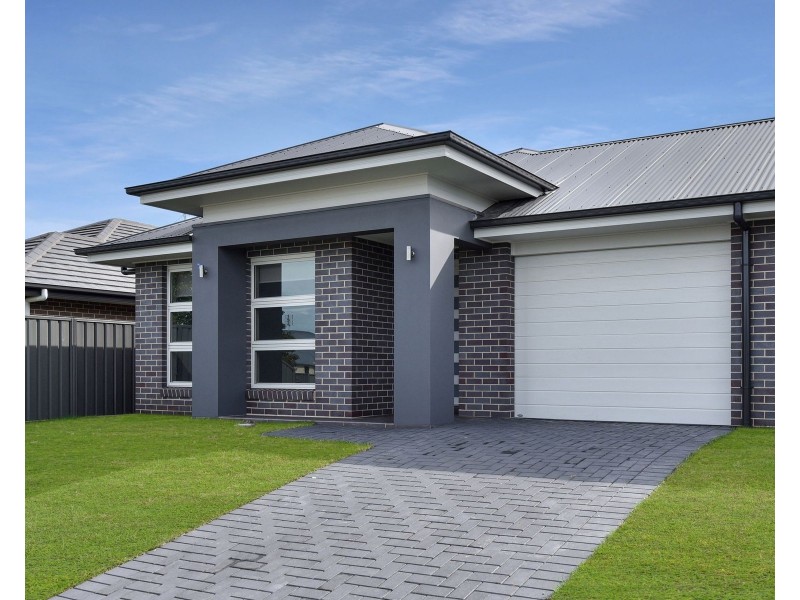 4B Bowerbird Avenue, Cooranbong NSW 2265